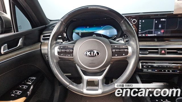 Kia K5 2021 — photo 19
