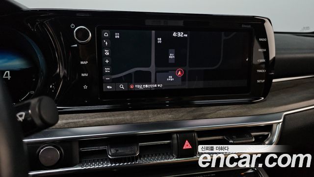 Kia K5 2021 — photo 24