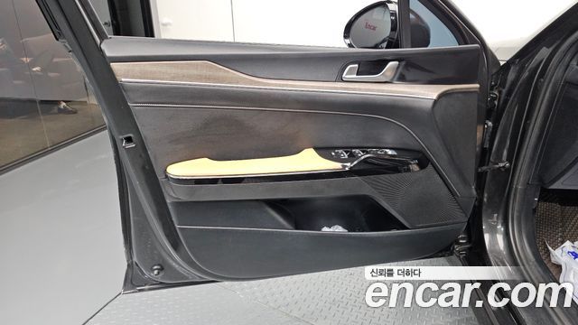 Kia K5 2021 — photo 14