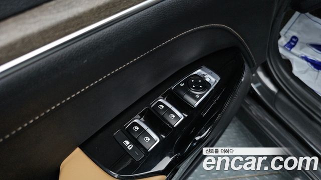 Kia K5 2021 — photo 28