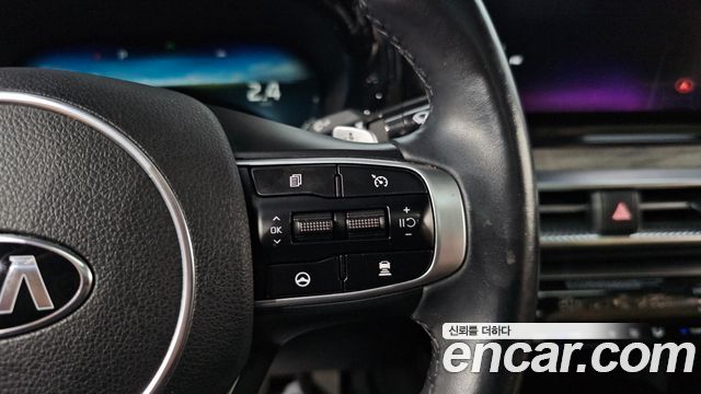 Kia K5 2021 — photo 32