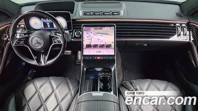 Mercedes-Benz S-Class 2022 — photo 10