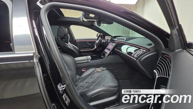 Mercedes-Benz S-Class 2022 — photo 13