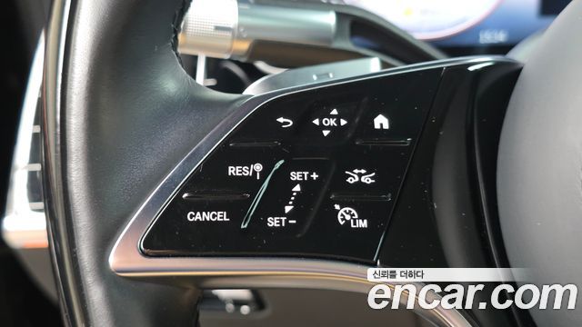 Mercedes-Benz S-Class 2022 — photo 23