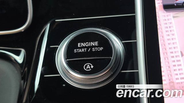 Mercedes-Benz S-Class 2022 — photo 30