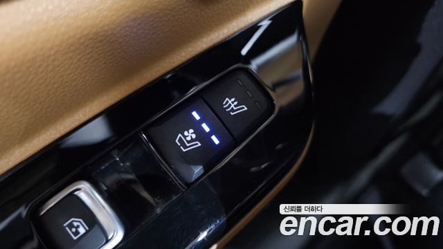 Kia Canival 2023 — photo 19