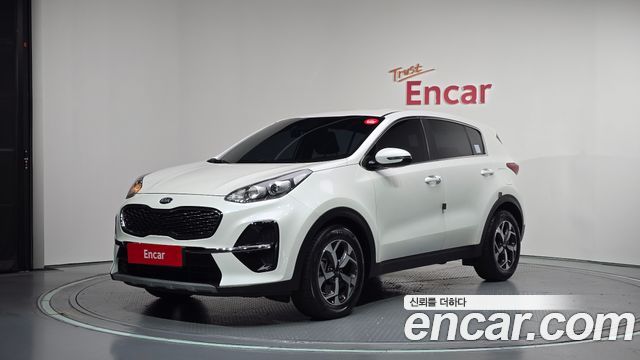 Kia Sportage 2021 — photo 1
