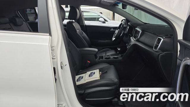 Kia Sportage 2021 — photo 11
