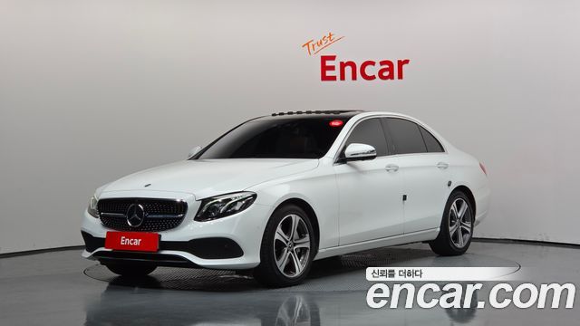 Mercedes-Benz E-Class 2020 — photo 1
