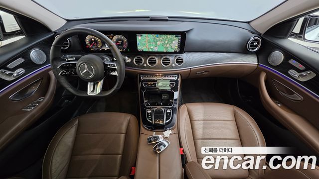 Mercedes-Benz E-Class 2020 — photo 7