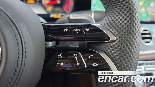 Mercedes-Benz E-Class 2020 — photo 17