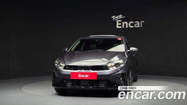Kia K3 2023 — photo 3