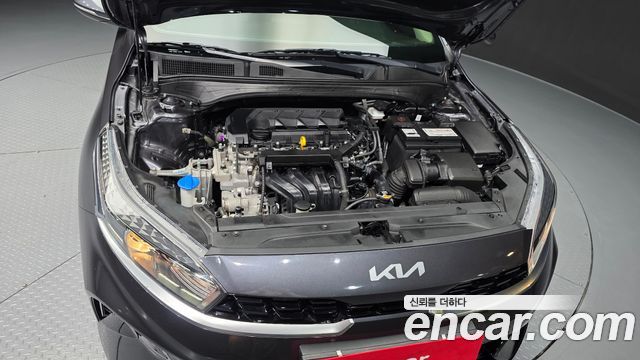 Kia K3 2023 — photo 6