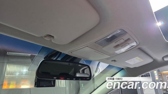 Kia K3 2023 — photo 24