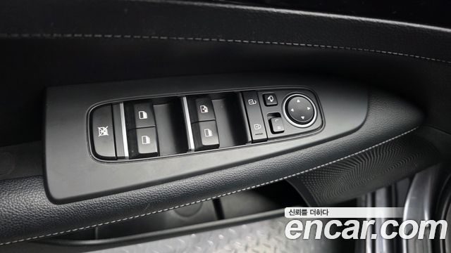 Kia K3 2023 — photo 29