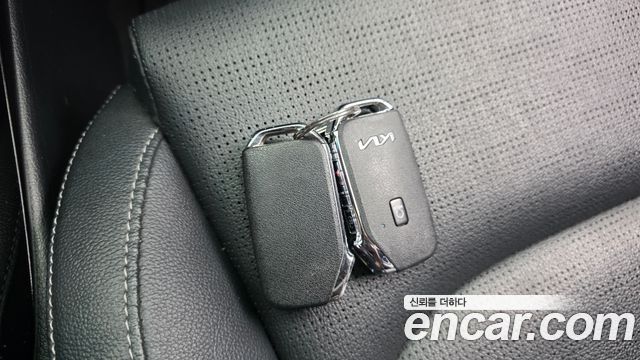 Kia K3 2023 — photo 32