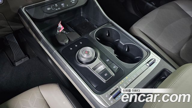 Kia Canival 2025 — photo 12