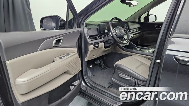 Kia Canival 2025 — photo 13