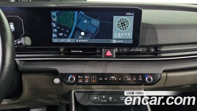 Kia Canival 2025 — photo 18