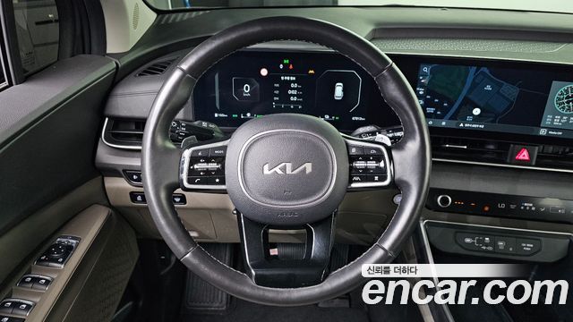 Kia Canival 2025 — photo 19