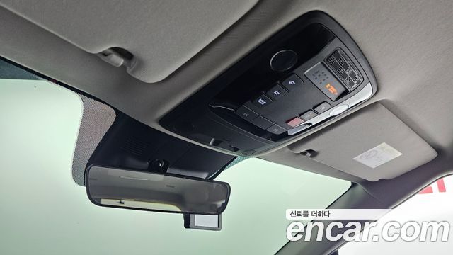 Kia Canival 2025 — photo 23