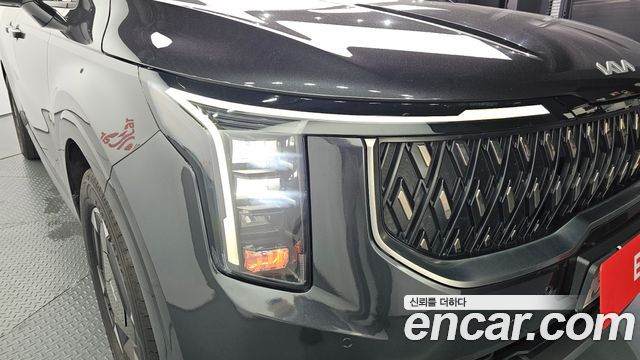 Kia Canival 2025 — photo 8