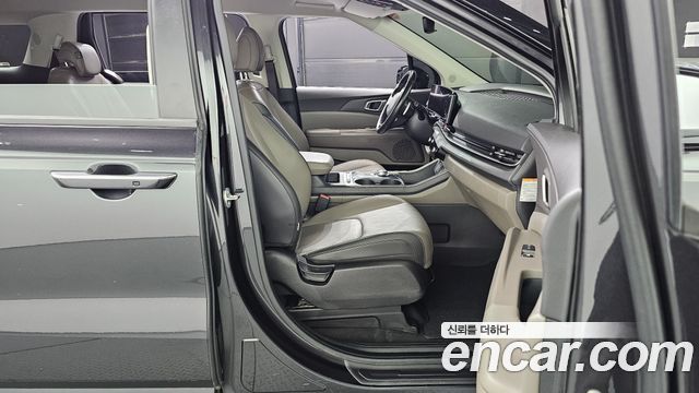 Kia Canival 2025 — photo 16