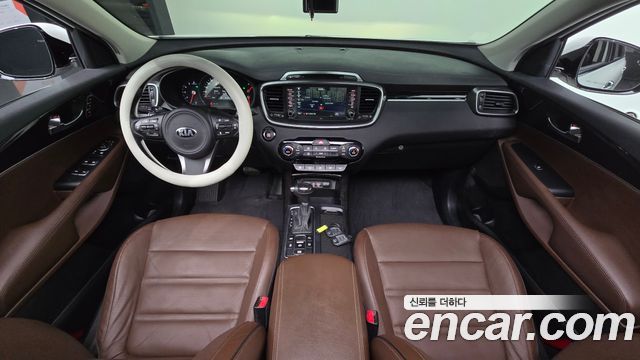 Kia Sorento 2016 — photo 10