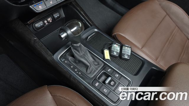 Kia Sorento 2016 — photo 12