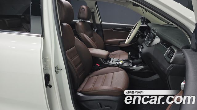 Kia Sorento 2016 — photo 16