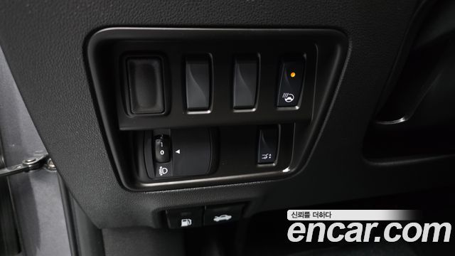 Renault Korea QM6 2021 — photo 29