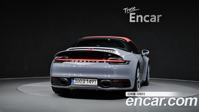 Porsche 911 2024 — photo 4