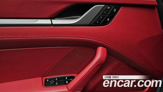 Porsche 911 2024 — photo 33
