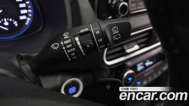 Hyundai Kona 2020 — photo 32