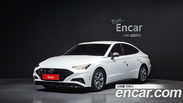 Hyundai Sonata 2022 — photo 1