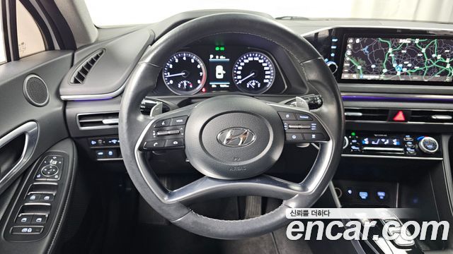 Hyundai Sonata 2022 — photo 12