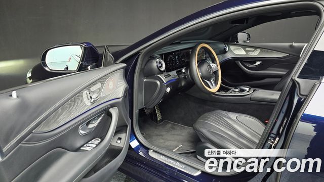 Mercedes-Benz CLS-Class 2020 — photo 13