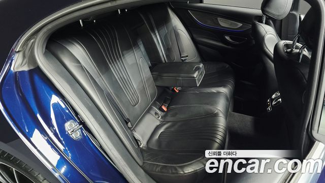 Mercedes-Benz CLS-Class 2020 — photo 17
