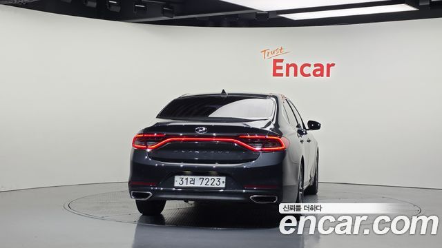 Hyundai Grandeur 2018 — photo 4