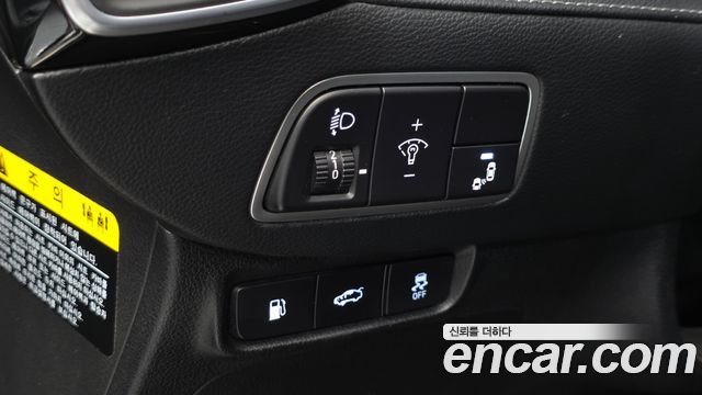Hyundai Grandeur 2018 — photo 18
