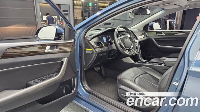 Hyundai Sonata 2016 — photo 10