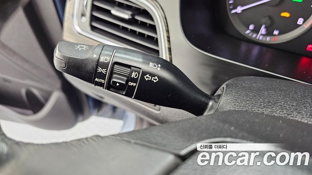 Hyundai Sonata 2016 — photo 17