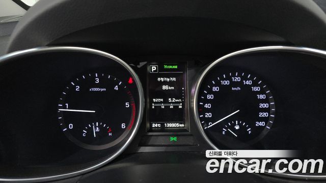 Hyundai Santafe 2017 — photo 8