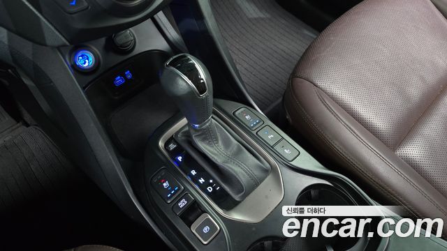 Hyundai Santafe 2017 — photo 9