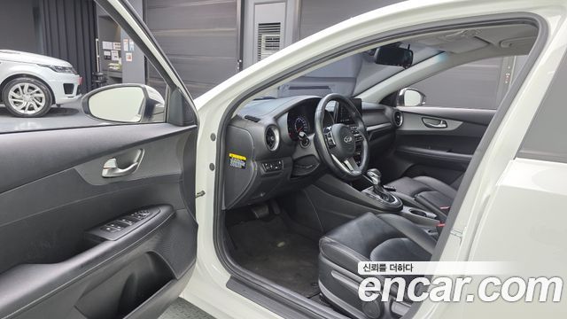 Kia K3 2020 — photo 13