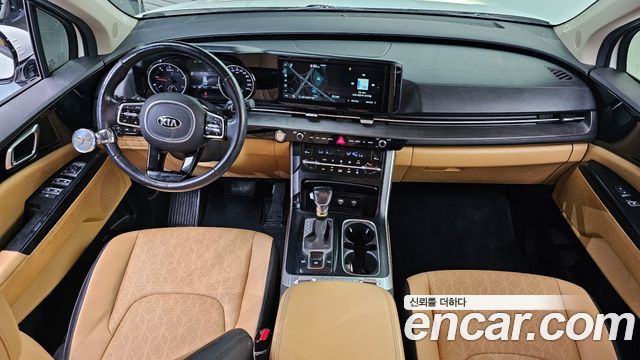 Kia Canival 2021 — photo 10