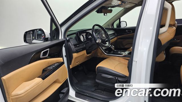 Kia Canival 2021 — photo 13