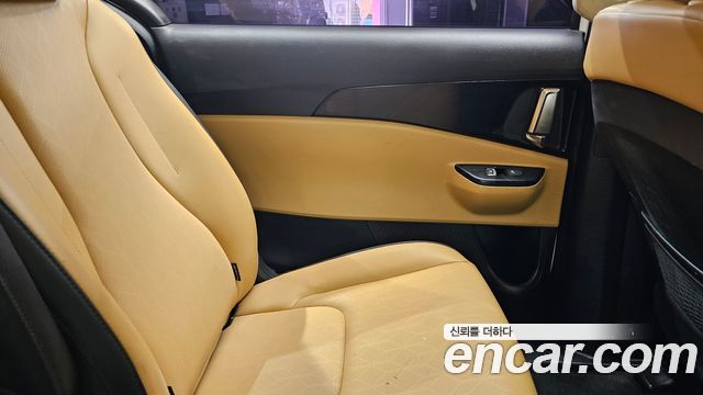 Kia Canival 2021 — photo 15