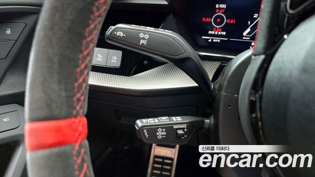 Audi RS3 2023 — photo 25