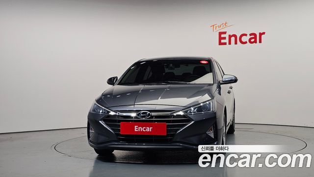 Hyundai AVANTE 2019 — photo 3